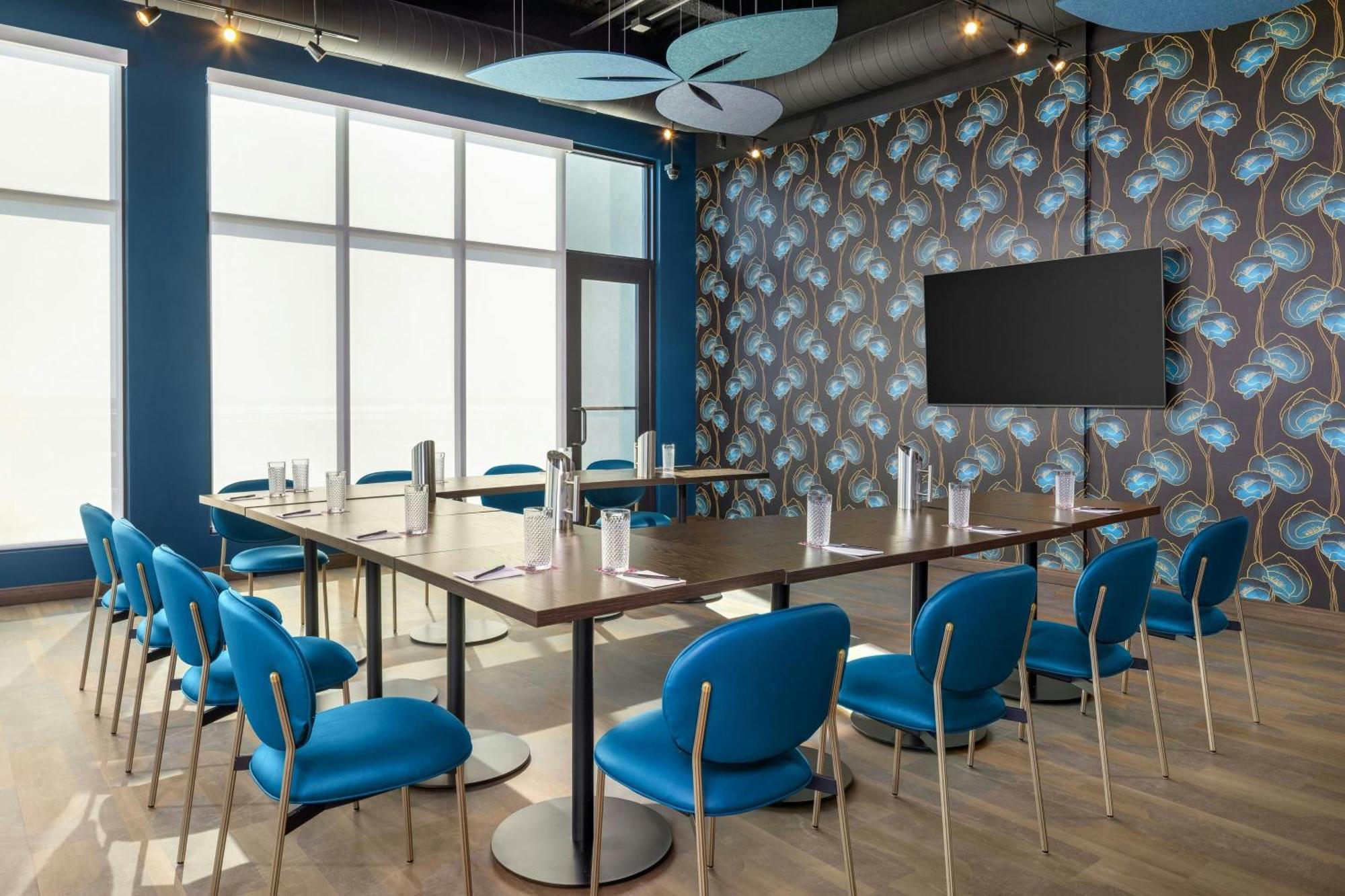 Moxy Madison Downtown Hotel Buitenkant foto